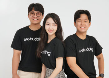 Donggyun Ko (Co-founder), Chaeyoung Lee [COO] , Donghwan Shin[CEO]