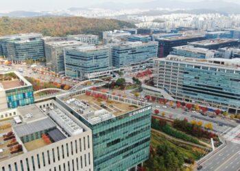 View of Pangyo Techno Valley (Image source: Pangyo Techno Valley website)