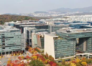 View of Pangyo Techno Valley (Image source: Pangyo Techno Valley website)