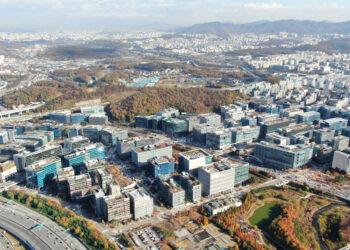 Digital Open Lab: Bridging Startups with AI & ICT Technologies in Pangyo Techno Valley